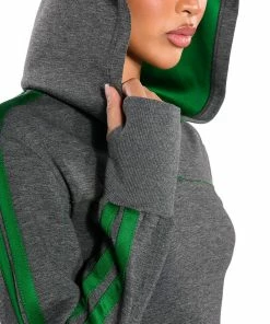 ACQUAINTED CROPPED HOODIE -FINESSE-shop acquainted cropped hoodie grey 9 9