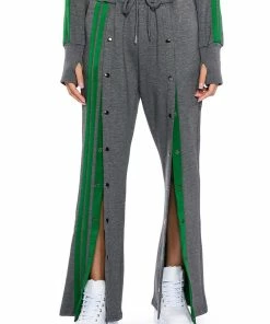 ACQUAINTED SNAP FRONT WIDE LEG SWEATPANT