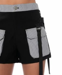 ALICE STRIPED CARGO SHORTS -FINESSE-shop alice striped cargo shorts black white 8 8 c1