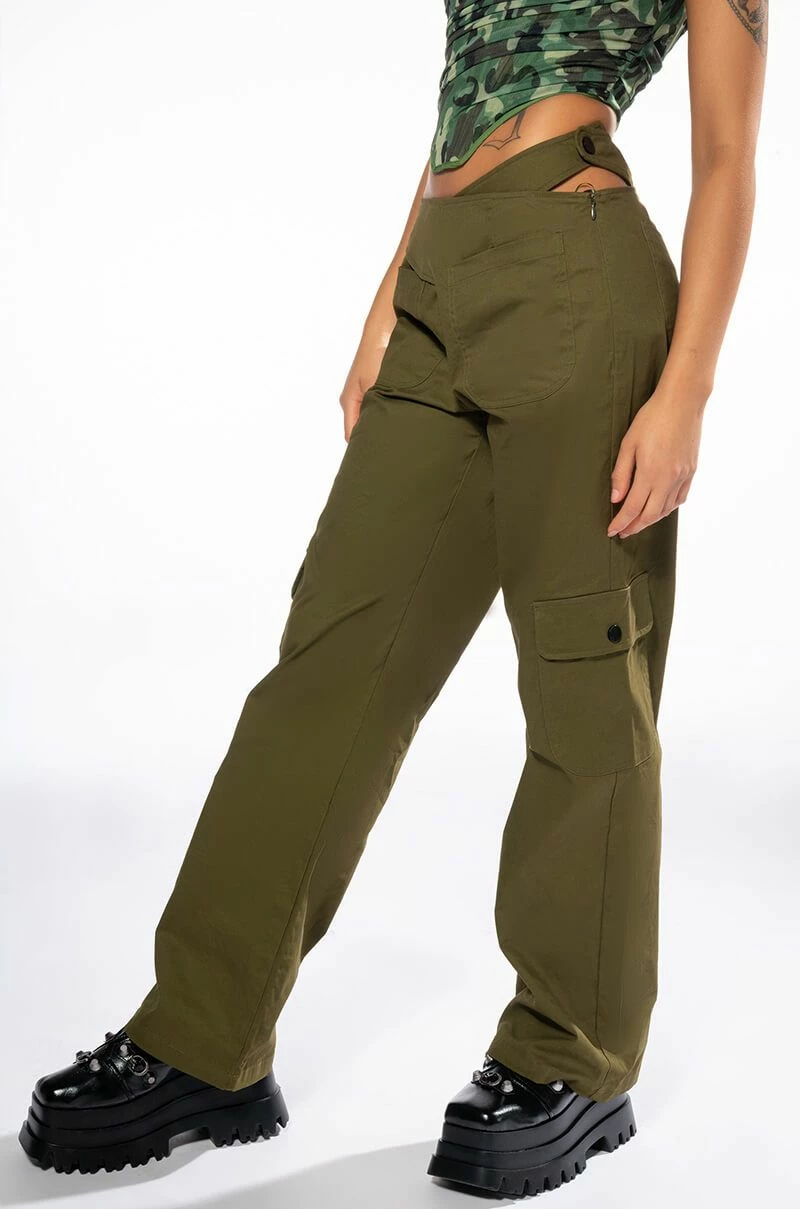 ALL I WANT DETAILED WAIST STRAIGHT LEG CARGO PANT 1 ALL I WANT DETAILED WAIST STRAIGHT LEG CARGO PANT