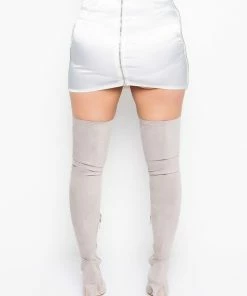 BADDIE SEASON SATIN RHINESTONE MINI SKIRT 9 BADDIE SEASON SATIN RHINESTONE MINI SKIRT -FINESSE-shop baddie season satin rhinestone mini skirt white 5 5