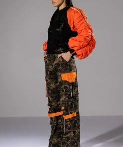 BANK ON ME RELAXED CARGO JEANS -FINESSE-shop bank on me relaxed cargo jeans camo 5 5