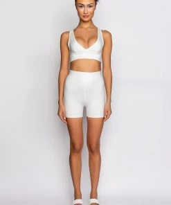BASIC LUXE WHITE BIKER SHORT -FINESSE-shop basic luxe white biker short white 10 10