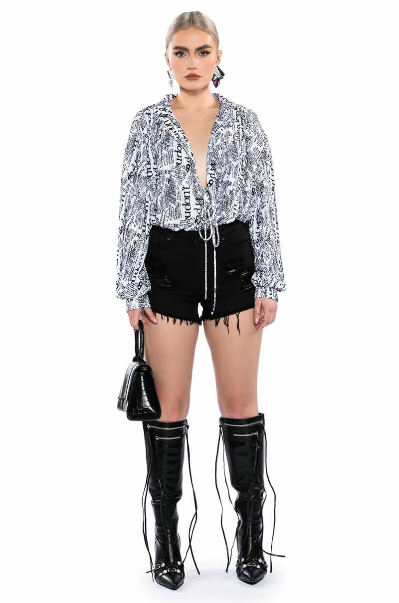 BELLA VITA DISTRESSED DENIM SHORT 4 BELLA VITA DISTRESSED DENIM SHORT - Image 4