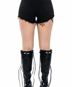 BELLA VITA DISTRESSED DENIM SHORT 16 BELLA VITA DISTRESSED DENIM SHORT -FINESSE-shop bella vita distressed denim short black denim 7 7 c1