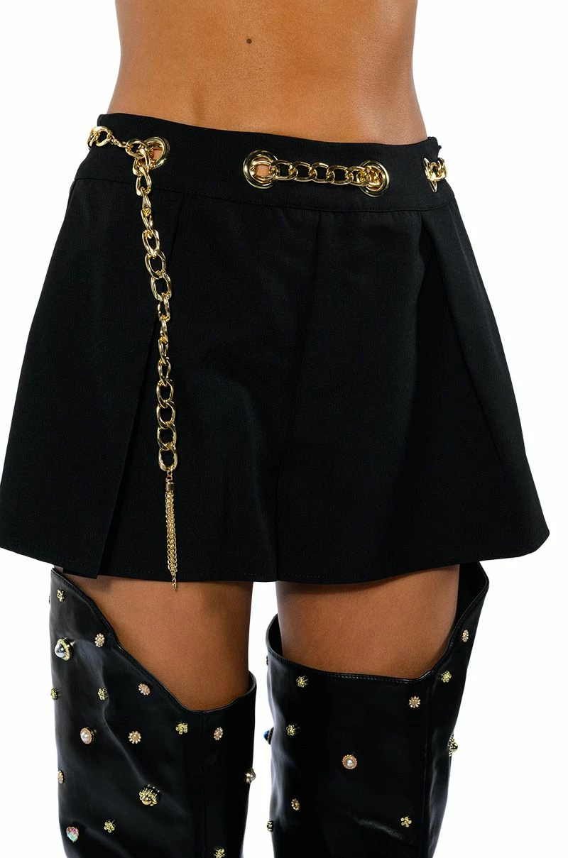 BETTER DAYS FLOUNCE SHORT WITH CHAIN BELT 10 BETTER DAYS FLOUNCE SHORT WITH CHAIN BELT - Image 10