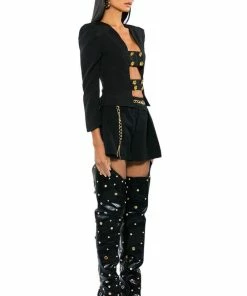 BETTER DAYS FLOUNCE SHORT WITH CHAIN BELT 14 BETTER DAYS FLOUNCE SHORT WITH CHAIN BELT -FINESSE-shop better days flounce short with chain belt black 5 5