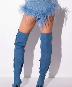 BIG ENERGY FEATHER JEAN SHORT -FINESSE-shop big energy feather jean short light blue denim 7 7
