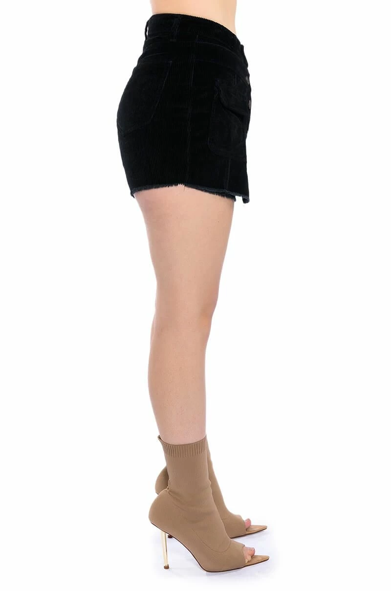 CHARLIE BUTTON FRONT MINI SKORT 5 CHARLIE BUTTON FRONT MINI SKORT - Image 5