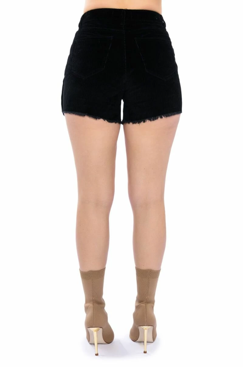 CHARLIE BUTTON FRONT MINI SKORT 6 CHARLIE BUTTON FRONT MINI SKORT - Image 6