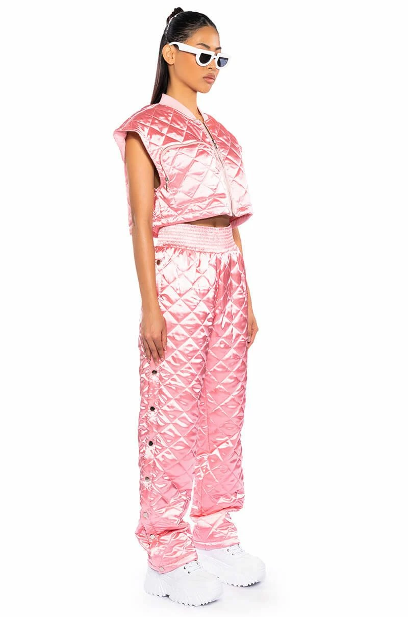 COZY MODE QUILTED SATIN BREAKAWAY JOGGER IN PINK 5 COZY MODE QUILTED SATIN BREAKAWAY JOGGER IN PINK - Image 5