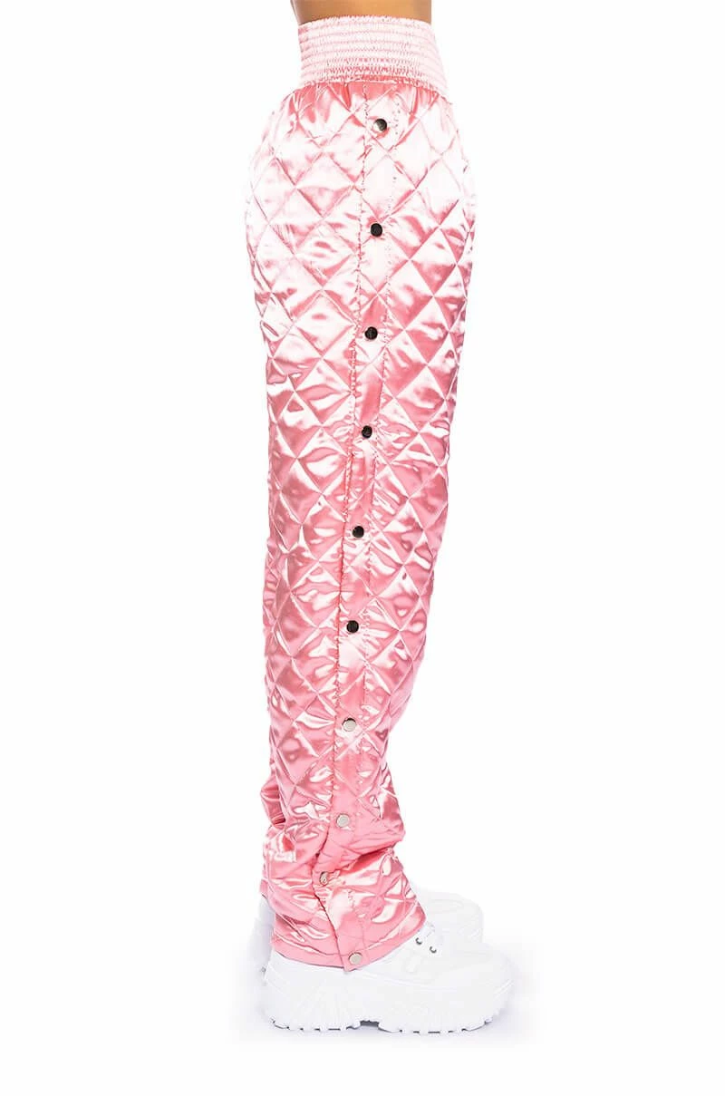 COZY MODE QUILTED SATIN BREAKAWAY JOGGER IN PINK 7 COZY MODE QUILTED SATIN BREAKAWAY JOGGER IN PINK - Image 7