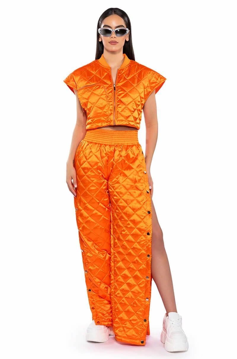 COZY MODE QUILTED SATIN VEST 4 COZY MODE QUILTED SATIN VEST - Image 4