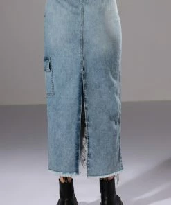 DOUBLE OHS CARGO DISTRESSED MIDI SKIRT -FINESSE-shop double ohs cargo distressed midi skirt light blue denim 7 7