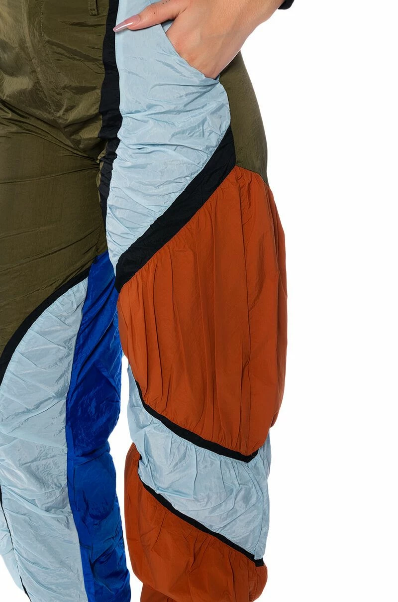 ENJOY THE RIDE MULTICOLORED RUCHED PANTS - Image 9