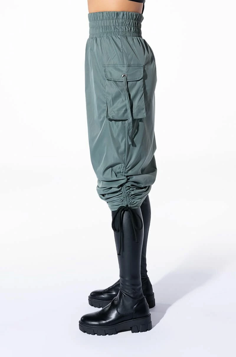 FOLLOW ME ADJUSTABLE CARGO SKIRT IN OLIVE 6 FOLLOW ME ADJUSTABLE CARGO SKIRT IN OLIVE - Image 6