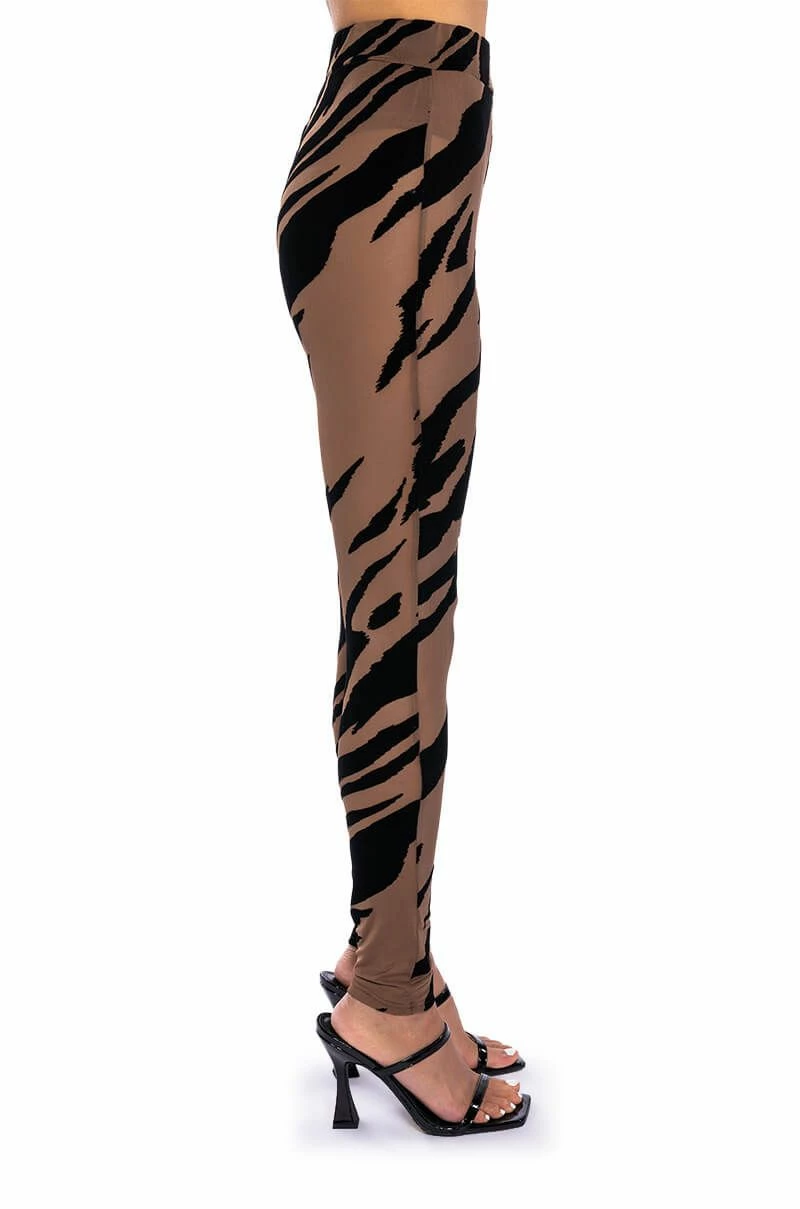 GIRL'S INSTINCT HIGH RISE LEGGING 6 GIRL'S INSTINCT HIGH RISE LEGGING - Image 6