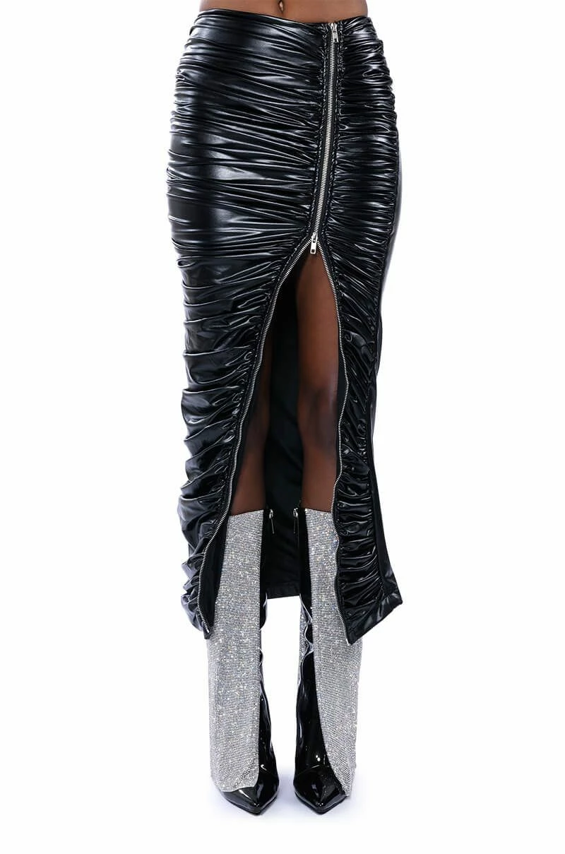 GIULIA FAUX LEATHER ZIPPER DETAIL MAXI SKIRT 7 GIULIA FAUX LEATHER ZIPPER DETAIL MAXI SKIRT - Image 7