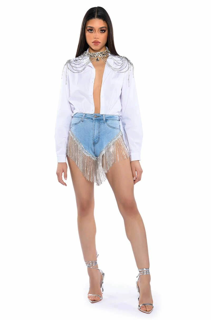 GONNA LOVE ME WATERFALL RHINESTONE DENIM SHORT 3 GONNA LOVE ME WATERFALL RHINESTONE DENIM SHORT - Image 3