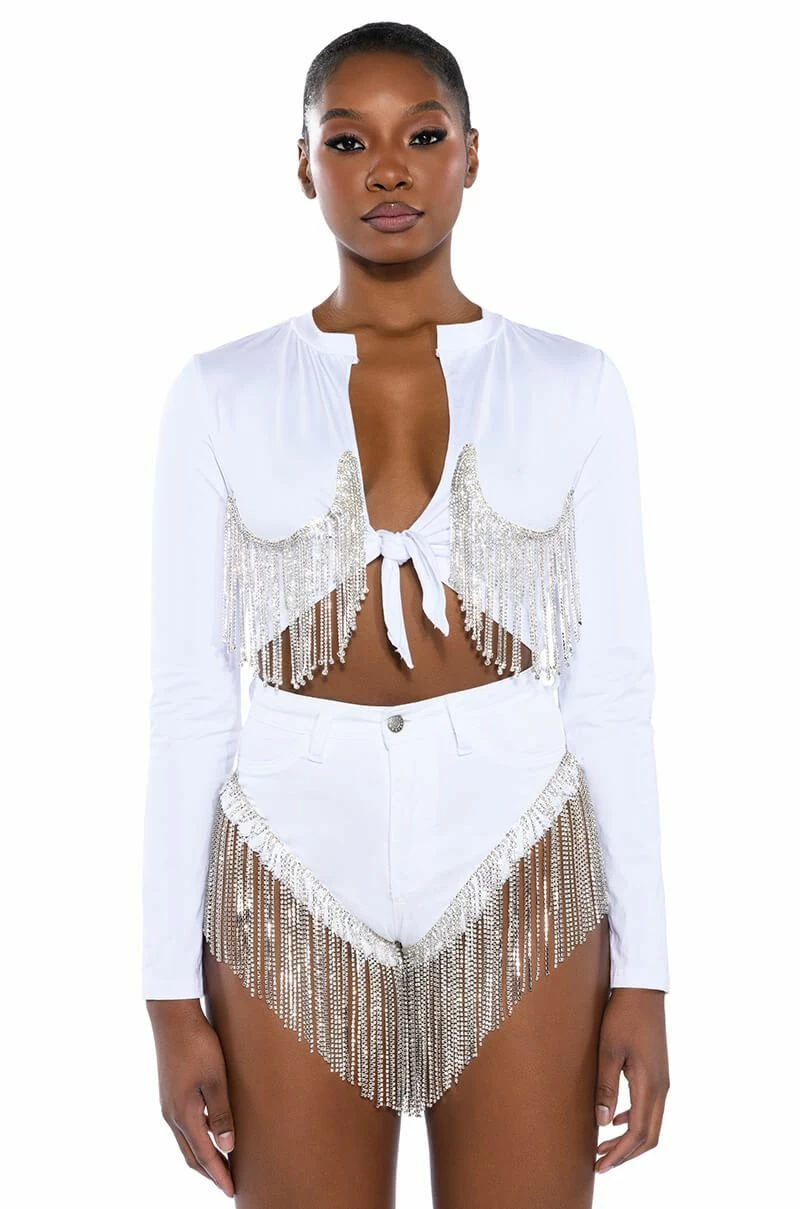 GONNA LOVE ME WATERFALL RHINESTONE DENIM SHORT 7 GONNA LOVE ME WATERFALL RHINESTONE DENIM SHORT - Image 7