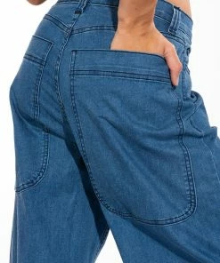 IN THE MOMENT HIGH RISE ULTRA WIDE JEANS -FINESSE-shop in the moment high rise ultra wide jeans medium blue denim 8 8 c1
