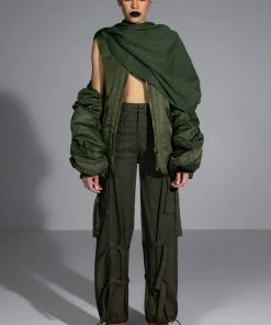 IT IS BACK CARGO PANTS -FINESSE-shop it is back cargo pants olive 7 7 c1