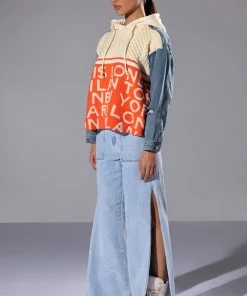 LASTING LOVER HIGH RISE SIDE SLIT JEANS 11 LASTING LOVER HIGH RISE SIDE SLIT JEANS -FINESSE-shop lasting lover high rise side slit jeans light blue 3 3