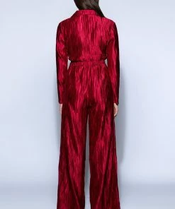 LIMITLESS OVERSIZED SATIN JUMPSUIT -FINESSE-shop limitless oversized satin jumpsuit red 4 4