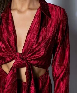 LIMITLESS OVERSIZED SATIN JUMPSUIT -FINESSE-shop limitless oversized satin jumpsuit red 5 5
