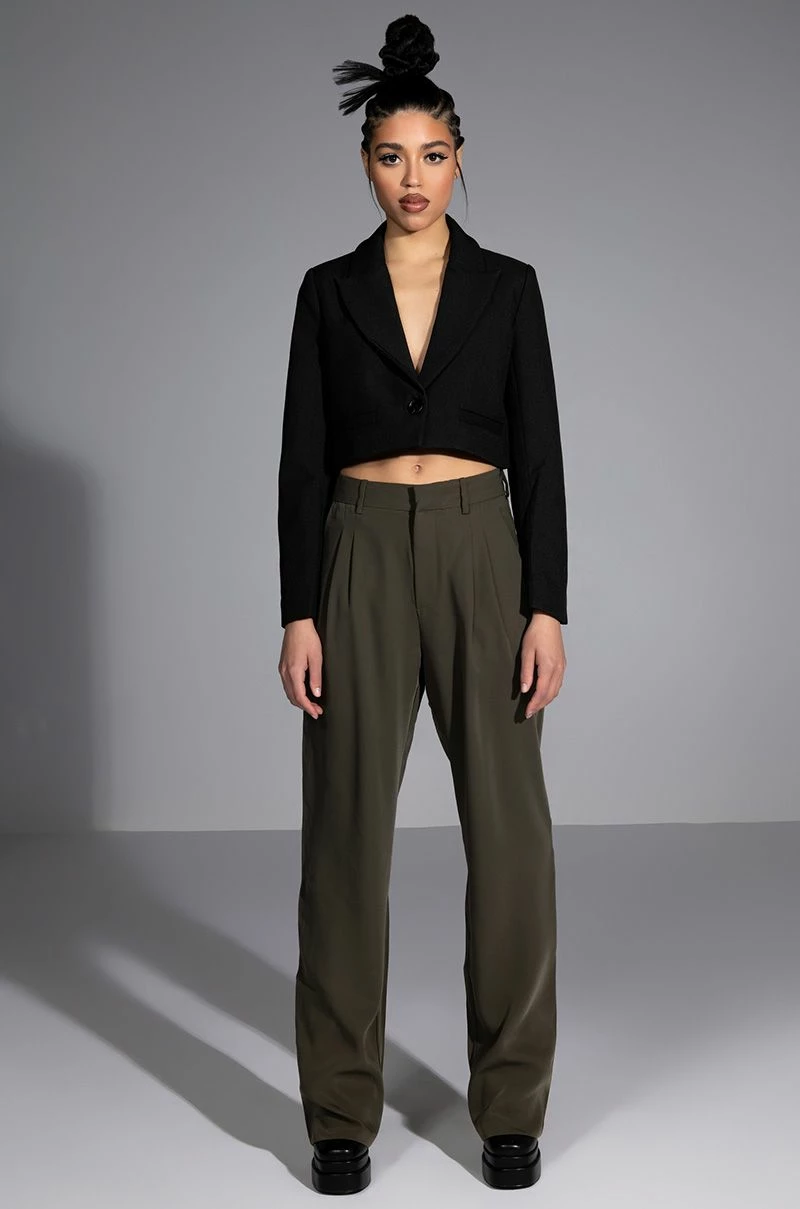 LOGAN WIDE LEG TROUSER IN OLIVE 2 LOGAN WIDE LEG TROUSER IN OLIVE - Image 2