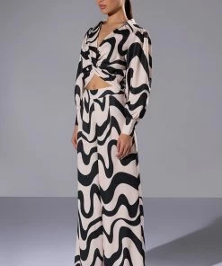 MYSTICAL WAYS WAVY PALAZZO PANT 9 MYSTICAL WAYS WAVY PALAZZO PANT -FINESSE-shop mystical ways wavy palazzo pant black white 3 3