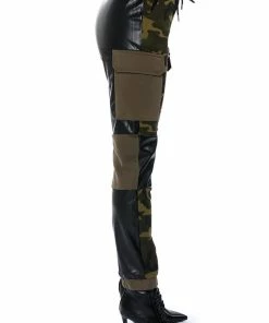 ONE AND ONLY COLORBLOCK JOGGER 12 ONE AND ONLY COLORBLOCK JOGGER -FINESSE-shop one and only colorblock jogger brown multi 6 6 c1