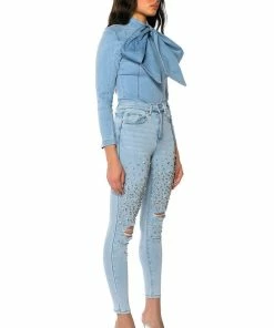 OUTTA THIS WORLD DISTRESSED RHINESTONE HIGH RISE SKINNY JEANS -FINESSE-shop outta this world distressed rhinestone high rise skinny jeans light blue denim 4 4 c1