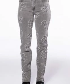 PATCH DETAIL SOFT DENIM STRAIGHT LEG JEAN -FINESSE-shop patch detail soft denim straight leg jean grey 4 4