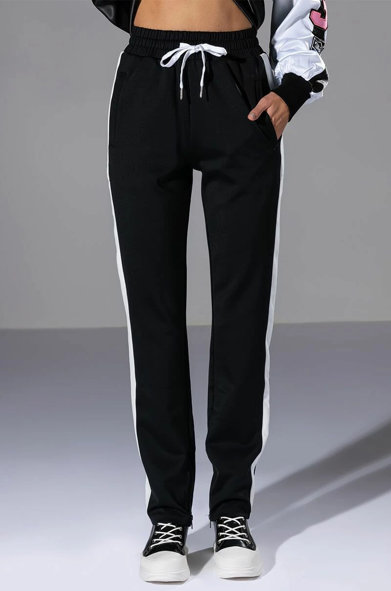 RUNNING LAPS JOGGER 1 RUNNING LAPS JOGGER