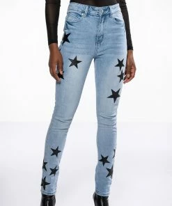 SHINING STAR PATCH DETAIL HIGH RISE SKINNY JEAN