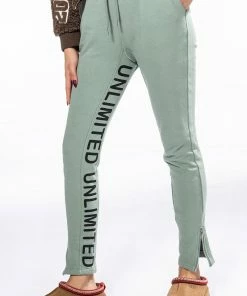 SKY'S THE LIMIT SKINNY JOGGER