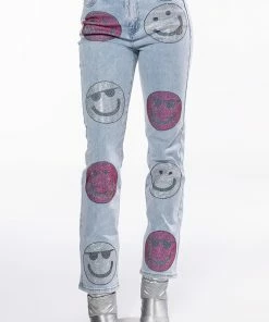 SMILEY FACES RHINESTONE HIGH RISE STRAIGHT LEG JEANS -FINESSE-shop smiley faces rhinestone high rise straight leg jeans light blue denim 5 5