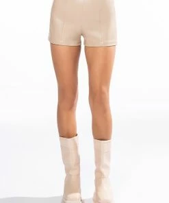 SOHO FAUX LEATHER BOOTY SHORT 13 SOHO FAUX LEATHER BOOTY SHORT -FINESSE-shop soho faux leather booty short beige 5 5 c1 c1