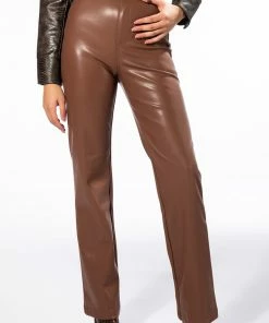 TE QUIERO HIGH RISE VEGAN LEATHER STRAIGHT LEG PANTS IN BROWN
