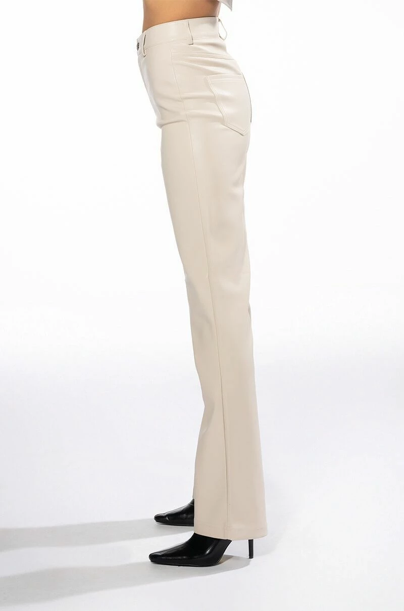 TE QUIERO HIGH RISE VEGAN LEATHER STRAIGHT LEG PANTS IN IVORY 5 TE QUIERO HIGH RISE VEGAN LEATHER STRAIGHT LEG PANTS IN IVORY - Image 5