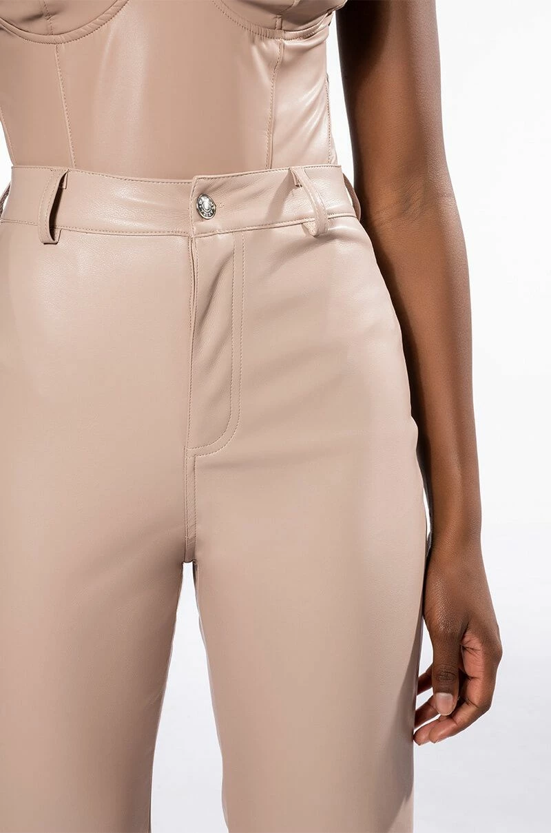 TE QUIERO HIGH RISE VEGAN LEATHER STRAIGHT LEG PANTS IN PINK 6 TE QUIERO HIGH RISE VEGAN LEATHER STRAIGHT LEG PANTS IN PINK - Image 6