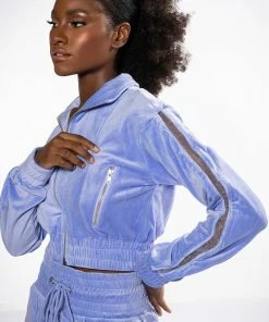 THE JET SETTER VELVET CROPPED SWEATSHIRT