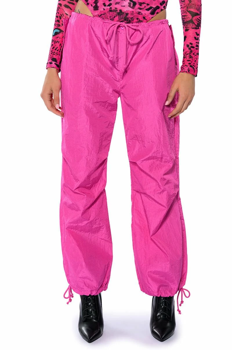 TOO LEGIT WIDE LEG CARGO PANTS 1 TOO LEGIT WIDE LEG CARGO PANTS