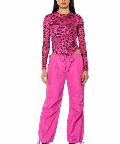 TOO LEGIT WIDE LEG CARGO PANTS 10 TOO LEGIT WIDE LEG CARGO PANTS -FINESSE-shop too legit wide leg cargo pants pink 3 3