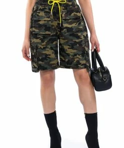 UNBOTHERED OVERSIZED CAMO SHORTS