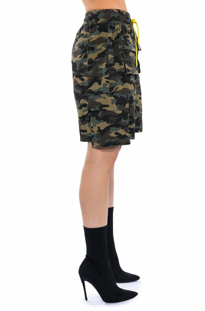 UNBOTHERED OVERSIZED CAMO SHORTS 7 UNBOTHERED OVERSIZED CAMO SHORTS - Image 7
