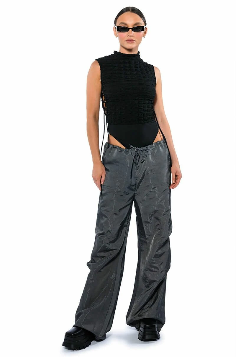 ZONA OVERSIZED PARACHUTE PANTS 4 ZONA OVERSIZED PARACHUTE PANTS - Image 4